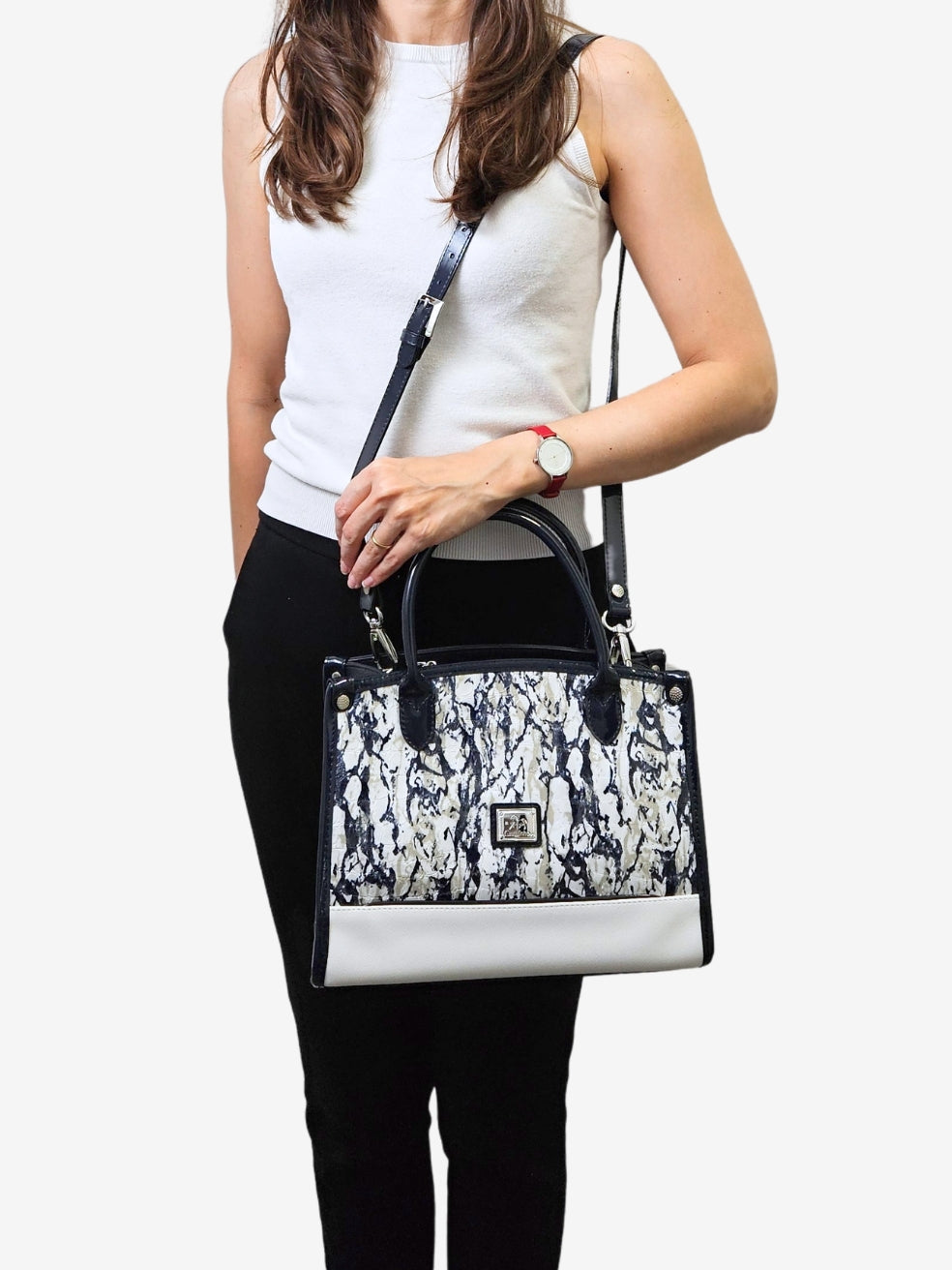Cavalinho Acqua Marine Handbag for Women SKU 16120480.22.99. #color_navy / white
