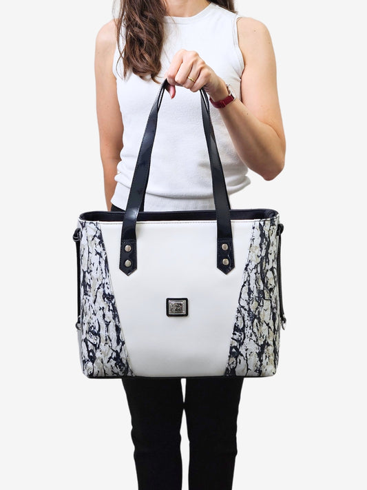 Cavalinho Acqua Marine Tote Bag for Women SKU 16120578.22.99. #color_navy / white