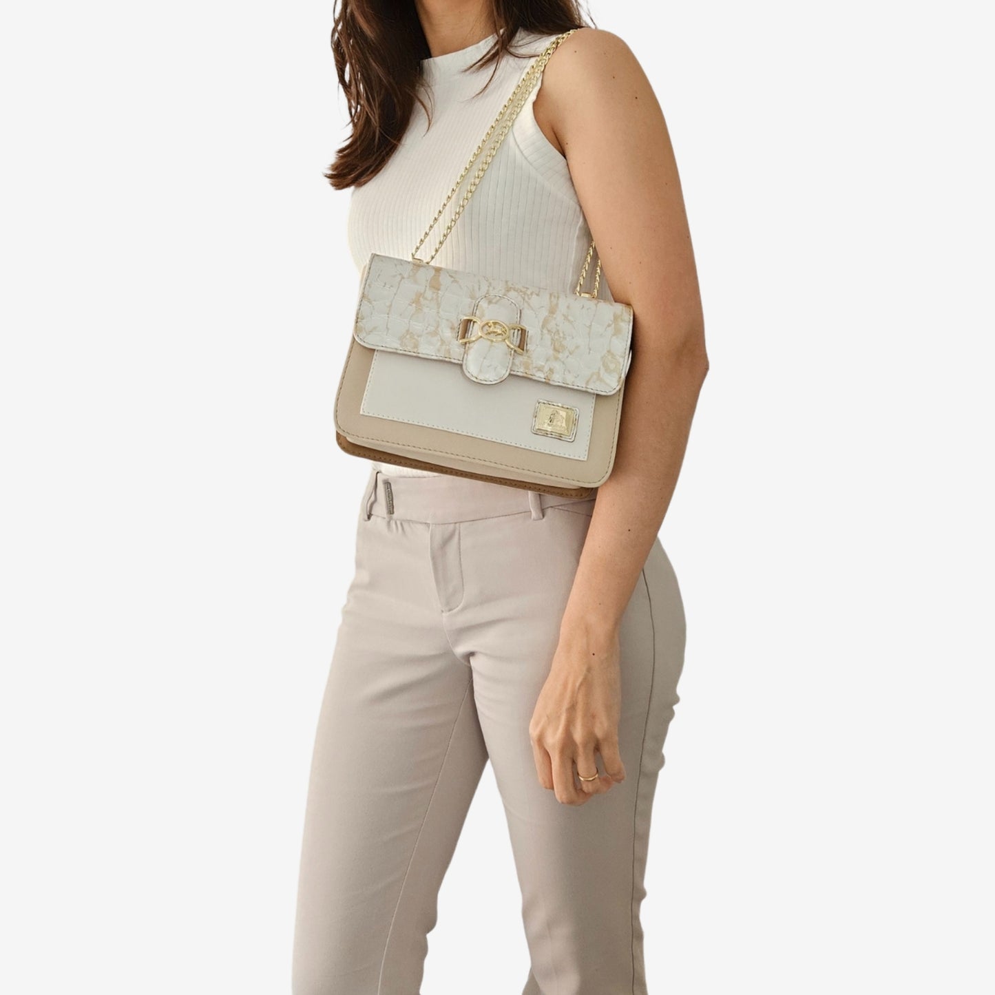 Cavalinho Outlet Mystic Shoulder Bag for Women SKU 18460471.31.99. #color_beige / white