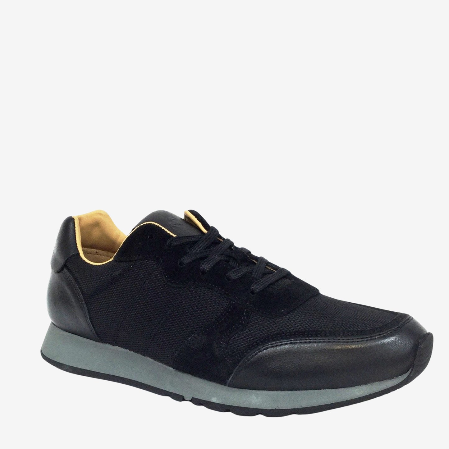 Casual Daily Runner Sneakers - Sizes 40 & 41 EU