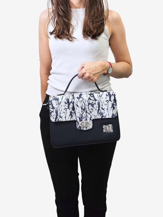 Cavalinho Acqua Marine Handbag for Women SKU 16120586.22.99. #color_navy / white